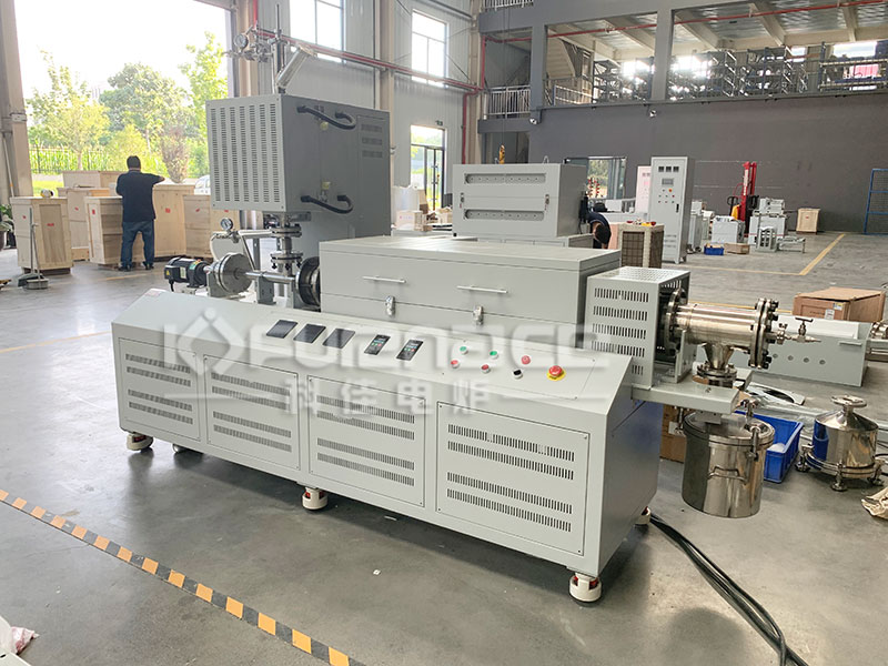 带预热的高温旋转炉